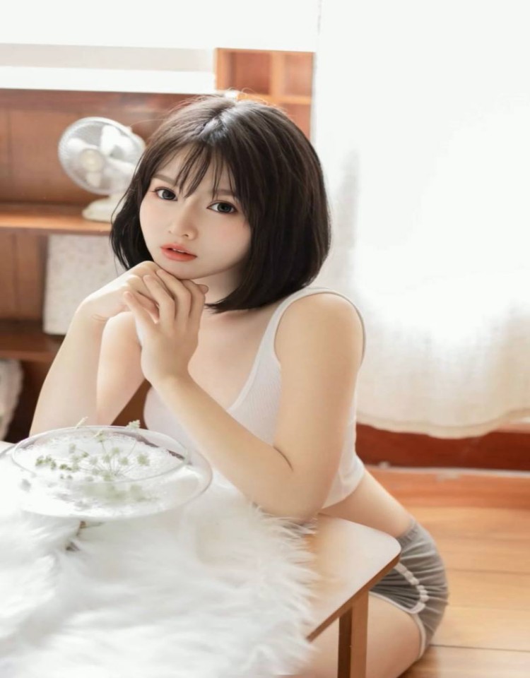 水蜜桃唇蜜嘟嘟唇是桃花吗,热门网剧免费在线观看